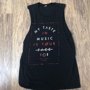 🌻3/$8 Twenty on Pilots Tank Top
